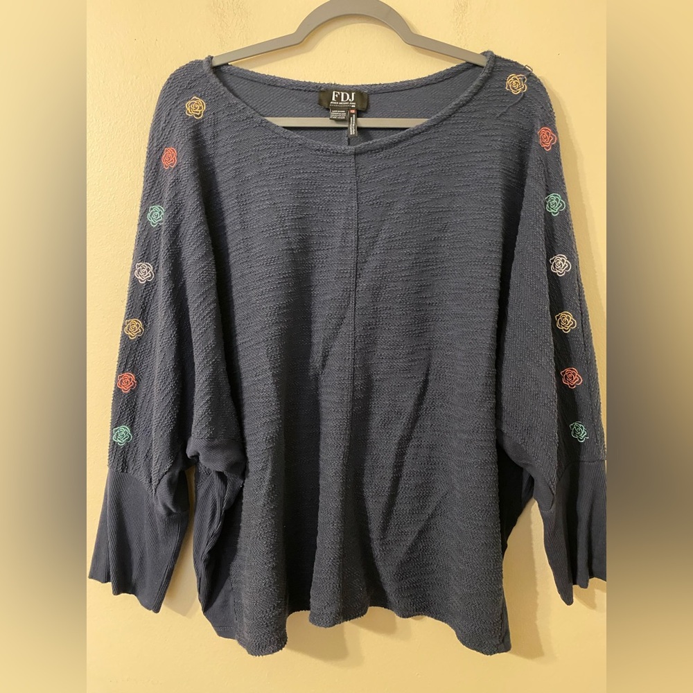 Women's FDJ French Dressing Jeans Blue Roses Long‎ Sleeve Thermal Tee Size XXL